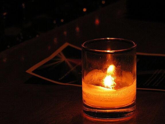 Kerzenlicht bei Energiearmut